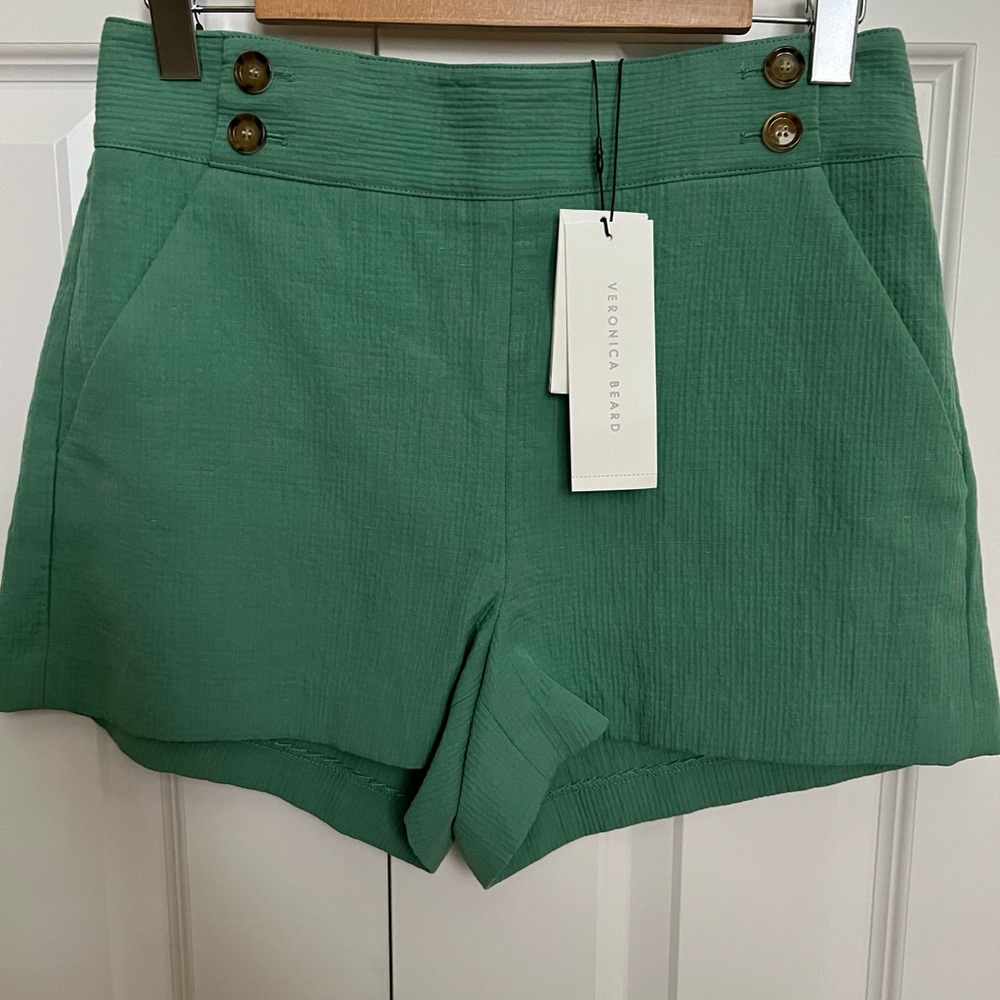 Never wear brand NWT Veronica Beard Kim Short.